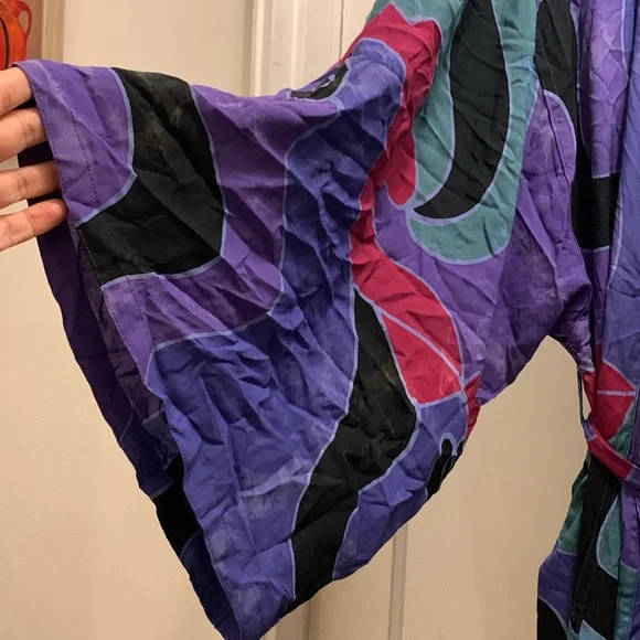 Vibrant Multicolor Women's Robe - Preloved